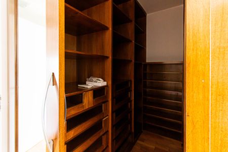 Apartamento para alugar com 132m², 3 quartos e 2 vagasSuíte 2