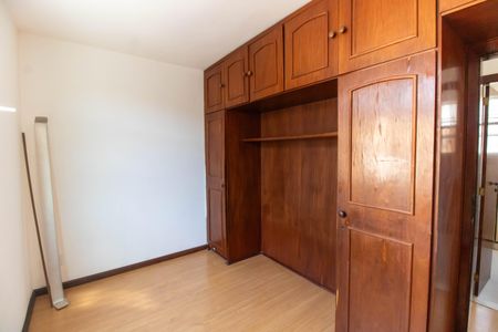 Quarto 2 de apartamento para alugar com 2 quartos, 52m² em Largo do Barradas, Niterói