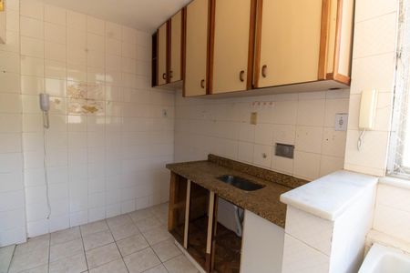 Apartamento para alugar com 52m², 2 quartos e sem vagaCozinha e Área de Serviço