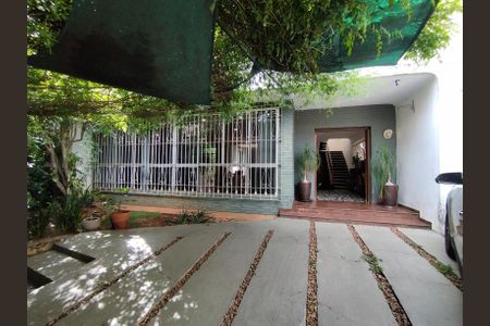 Garagem de casa à venda com 4 quartos, 408m² em Vila Mariana, São Paulo