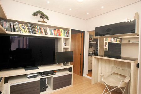 Sala de apartamento à venda com 1 quarto, 48m² em Centro Histórico, Porto Alegre