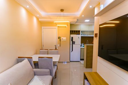 Sala de apartamento para alugar com 1 quarto, 2m² em Todos Os Santos, Rio de Janeiro