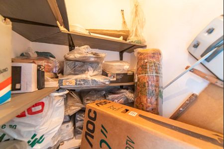 Apartamento para alugar com 146m², 3 quartos e sem vaga Apartamento para alugar com 146m², 3 quartos e sem vagaDespensa Corredor