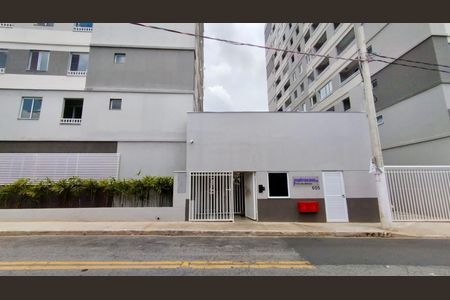 Apartamento à venda com 30m², 1 quarto e sem vaga Apartamento à venda com 30m², 1 quarto e sem vagaFachada