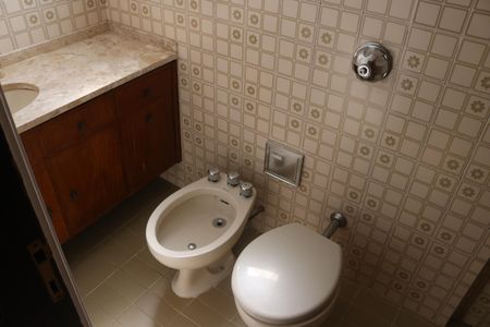 Apartamento para alugar com 100m², 2 quartos e sem vagaBanheiro Social