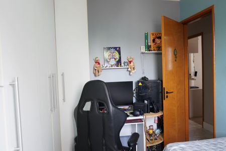 Apartamento à venda com 84m², 3 quartos e 1 vagaQuarto 2