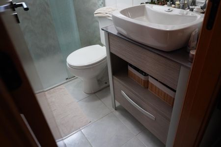 Apartamento à venda com 84m², 3 quartos e 1 vagaBanheiro da Suíte