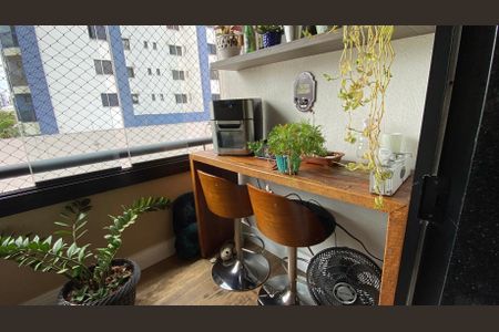 Apartamento à venda com 84m², 3 quartos e 1 vaga Apartamento à venda com 84m², 3 quartos e 1 vagaSacada