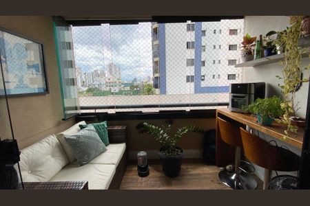 Apartamento à venda com 84m², 3 quartos e 1 vaga Apartamento à venda com 84m², 3 quartos e 1 vagaSacada