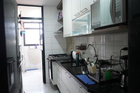 Apartamento à venda com 84m², 3 quartos e 1 vagaCozinha