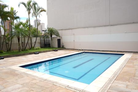 Apartamento à venda com 84m², 3 quartos e 1 vagaPiscina