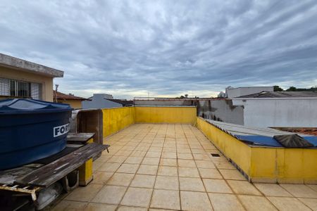 Casa para alugar com 196m², 3 quartos e 3 vagas Casa para alugar com 196m², 3 quartos e 3 vagasSacada