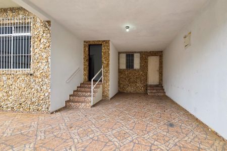 Casa para alugar com 196m², 3 quartos e 3 vagas Casa para alugar com 196m², 3 quartos e 3 vagasGaragem