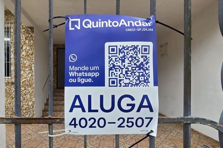 Casa para alugar com 196m², 3 quartos e 3 vagas Casa para alugar com 196m², 3 quartos e 3 vagasPlaca