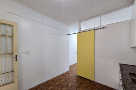 Casa para alugar com 196m², 3 quartos e 3 vagas Casa para alugar com 196m², 3 quartos e 3 vagasCozinha
