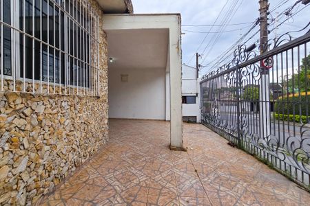 Casa para alugar com 196m², 3 quartos e 3 vagas Casa para alugar com 196m², 3 quartos e 3 vagasGaragem