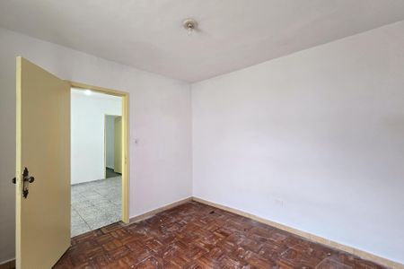 Casa para alugar com 196m², 3 quartos e 3 vagas Casa para alugar com 196m², 3 quartos e 3 vagasQuarto - Edícula