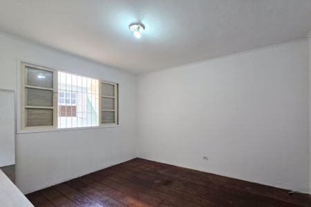 Casa para alugar com 196m², 3 quartos e 3 vagas Casa para alugar com 196m², 3 quartos e 3 vagasQuarto 2