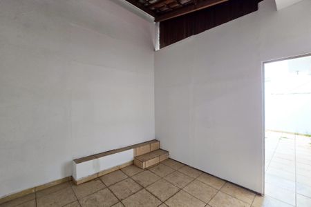 Casa para alugar com 196m², 3 quartos e 3 vagas Casa para alugar com 196m², 3 quartos e 3 vagasQuarto de Serviço