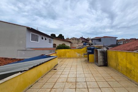 Casa para alugar com 196m², 3 quartos e 3 vagas Casa para alugar com 196m², 3 quartos e 3 vagasSacada