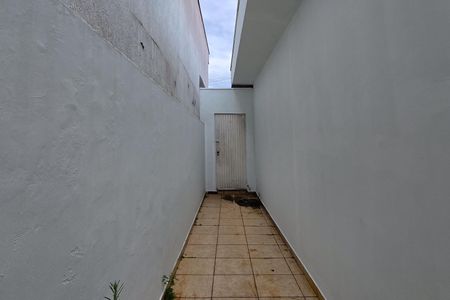 Casa para alugar com 196m², 3 quartos e 3 vagas Casa para alugar com 196m², 3 quartos e 3 vagasQuintal