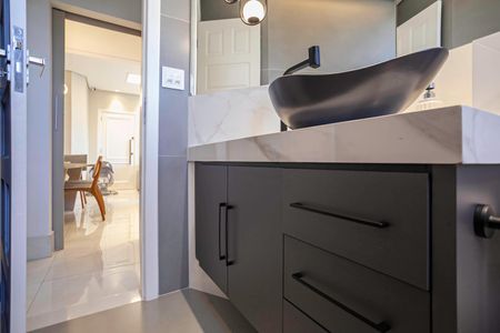 Apartamento à venda com 93m², 3 quartos e 2 vagasBanheiro social 