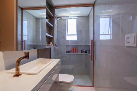 Apartamento à venda com 93m², 3 quartos e 2 vagasBanheiro da suíte