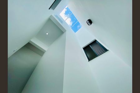 Casa à venda com 3 quartos, 140m² em Vila Salete, São Paulo