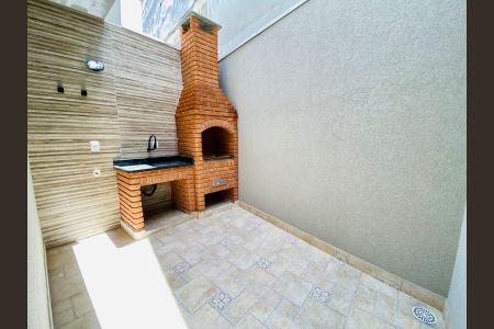 Casa à venda com 140m², 3 quartos e 3 vagas