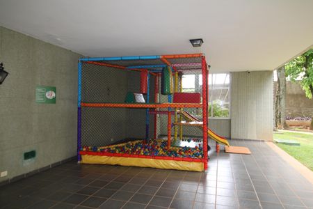 Apartamento à venda com 170m², 3 quartos e 2 vagasÁrea Comum