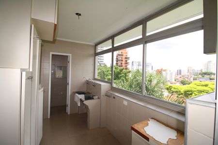 Apartamento à venda com 170m², 3 quartos e 2 vagasÁrea de Serviço