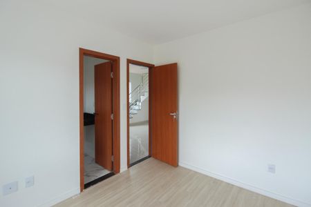 Apartamento à venda com 98m², 2 quartos e 2 vagasSuíte