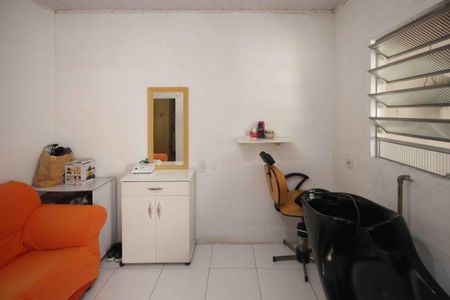 Casa à venda com 172m², 2 quartos e 2 vagas