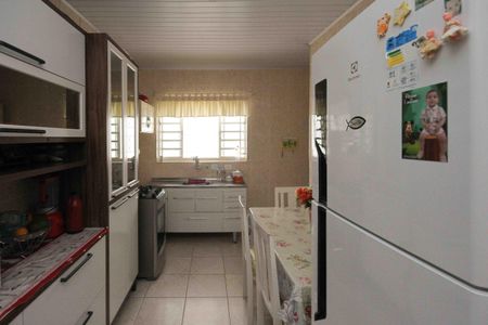 Casa à venda com 172m², 2 quartos e 2 vagas