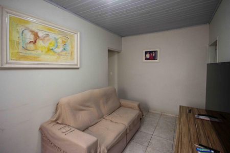 Casa à venda com 2 quartos, 172m² em Vila Tolstoi, São Paulo