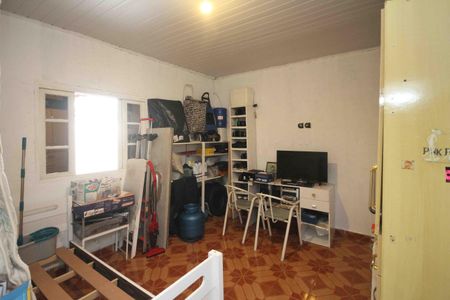 Casa à venda com 172m², 2 quartos e 2 vagas