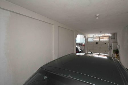 Casa à venda com 172m², 2 quartos e 2 vagas