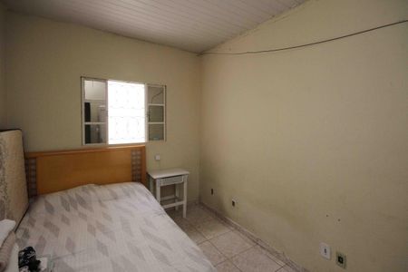Casa à venda com 172m², 2 quartos e 2 vagas