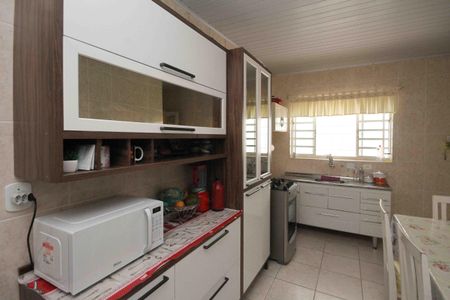 Casa à venda com 172m², 2 quartos e 2 vagas