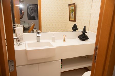 Apartamento para alugar com 140m², 3 quartos e 2 vagasLavabo