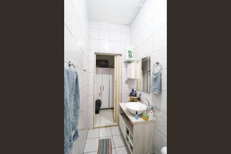 Casa à venda com 60m², 2 quartos e 2 vagas