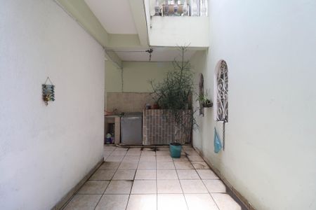 Casa à venda com 60m², 2 quartos e 2 vagas