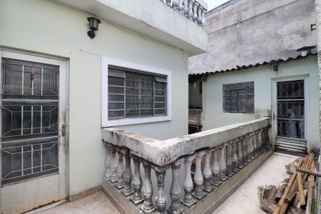 Casa à venda com 60m², 2 quartos e 2 vagas