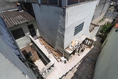 Casa à venda com 60m², 2 quartos e 2 vagas