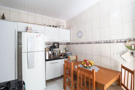 Casa à venda com 60m², 2 quartos e 2 vagas