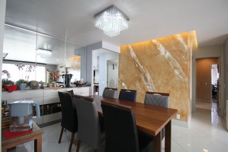 Sala de apartamento à venda com 3 quartos, 145m² em Vila Sonia, São Paulo