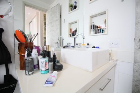 Apartamento à venda com 145m², 3 quartos e 3 vagasBanheiro 2