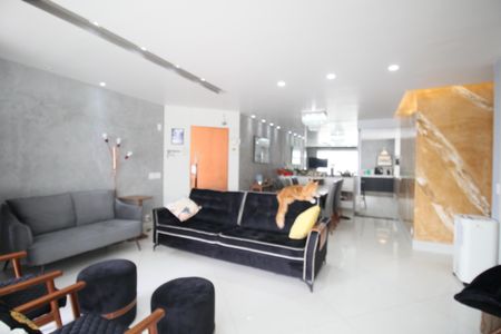 Sala de apartamento à venda com 3 quartos, 145m² em Vila Sonia, São Paulo