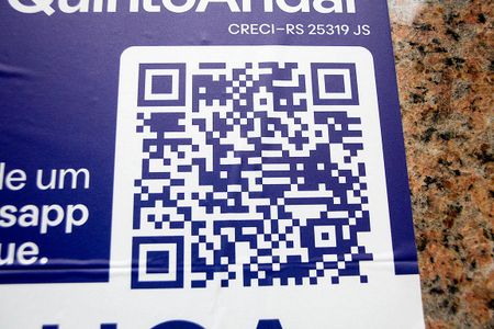 Apartamento à venda com 84m², 3 quartos e sem vagaQR Code UWQF-105