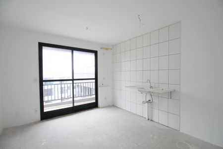 Sala/Cozinha de apartamento à venda com 2 quartos, 39m² em Cidade Jardim, São Paulo